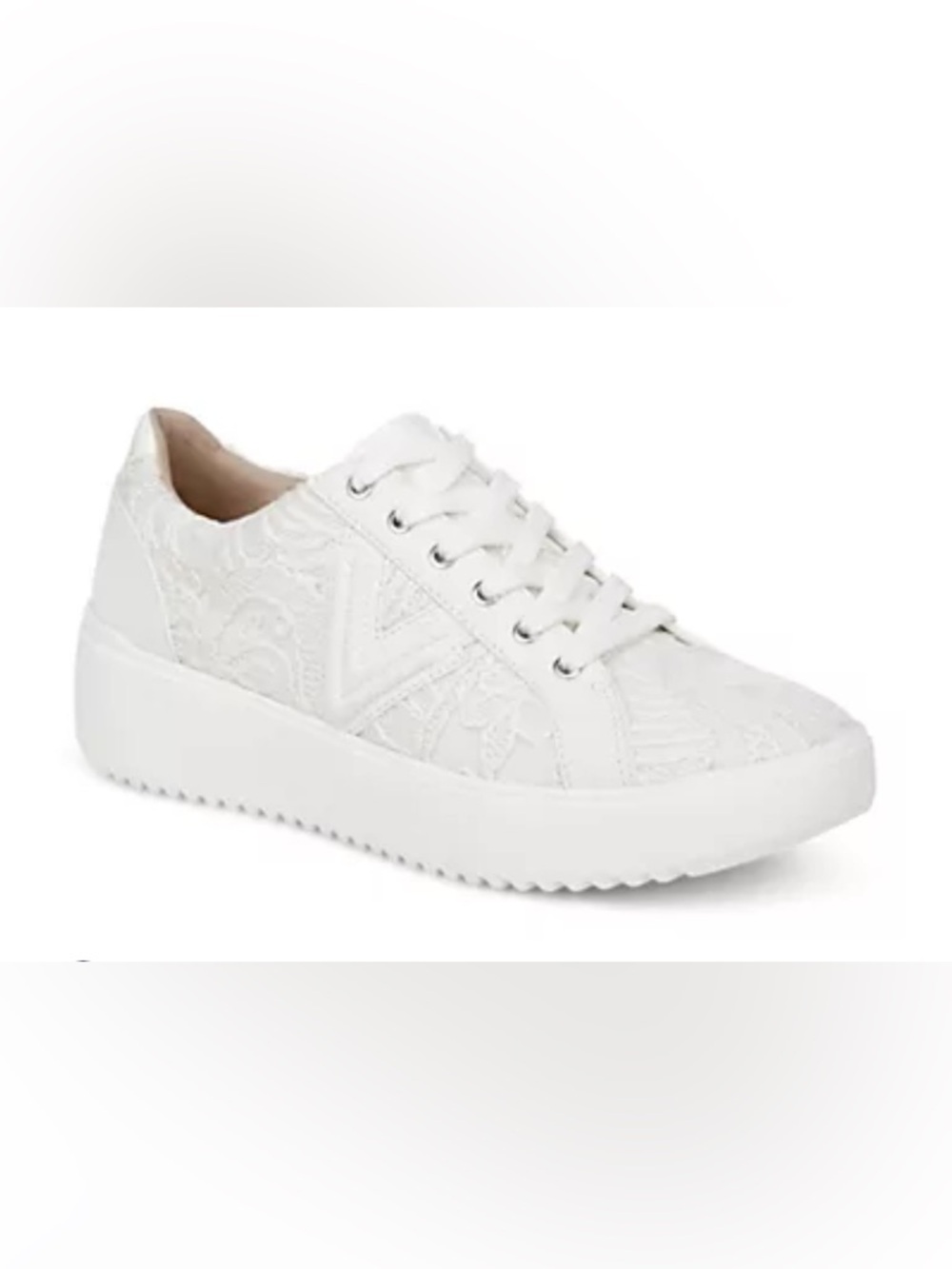 VIONIC Kearny Lace-Up Sneakers. Size 9